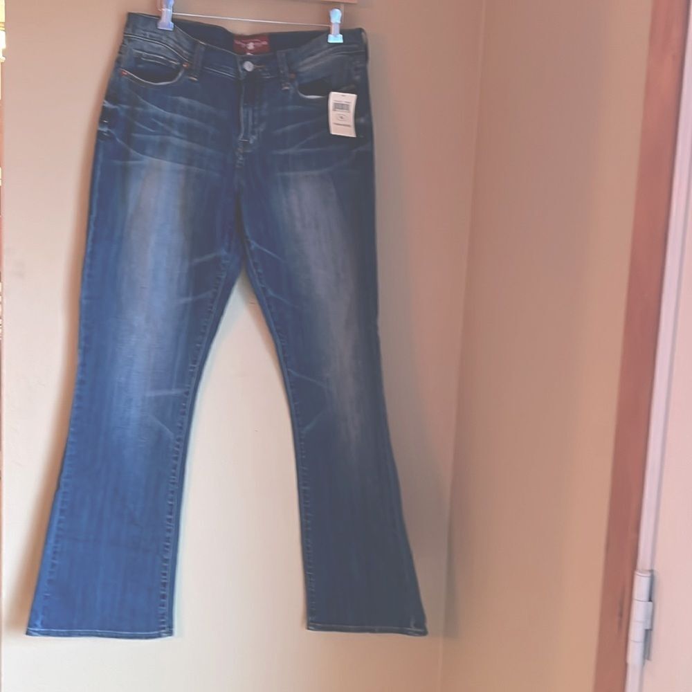 NWT Lucky Brand Jeans Sofia Boot 14/32 - Picture 2 of 14
